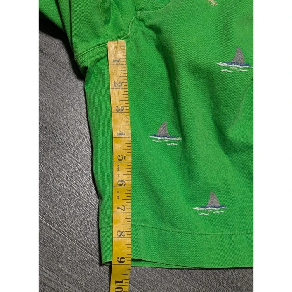 Polo Ralph Lauren Men's Green Shark Fin/Surf Embroidery 5 Pocket Short Size 30x9